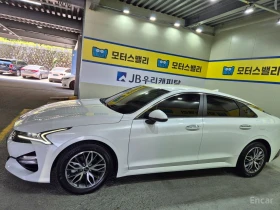 Kia K5 2.0* TRENDY* ПОДГРЕВ* КАМЕРА* КЕЙЛЕС* , снимка 6