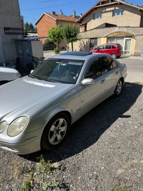 Обява за продажба на Mercedes-Benz E 220 ~5 600 лв. - изображение 1