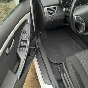 Hyundai I30 1.6 DOHC-120k.c. FACE LIFT, снимка 10