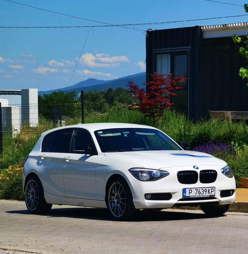 BMW 118 D Сменени вериги, снимка 1 - Автомобили и джипове - 47420076