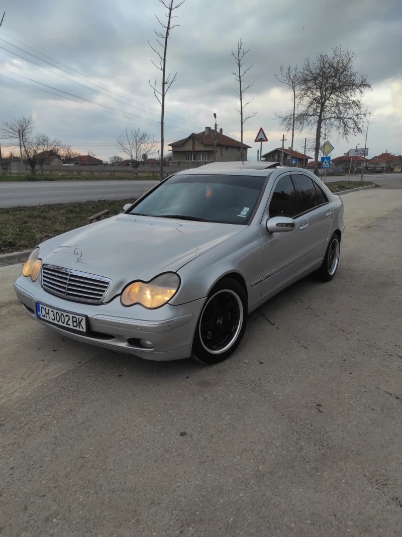 Mercedes-Benz C 270, снимка 3 - Автомобили и джипове - 48325916