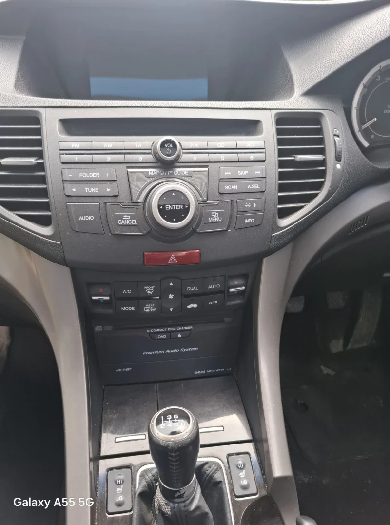 Honda Accord 2.2i DTEC 150к.с.Кожа, Нави, Камера, снимка 10 - Автомобили и джипове - 52114581