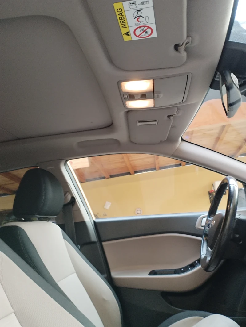 Hyundai I20, снимка 6 - Автомобили и джипове - 51784995