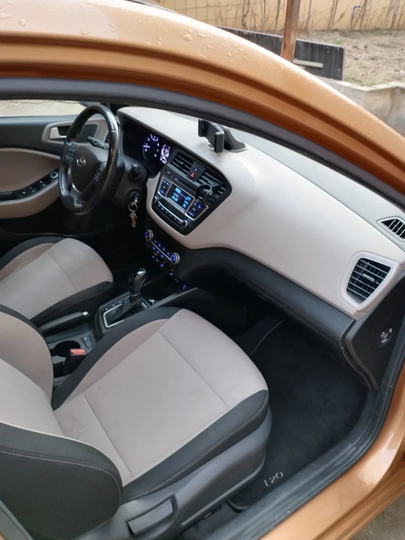 Hyundai I20, снимка 5 - Автомобили и джипове - 51784995