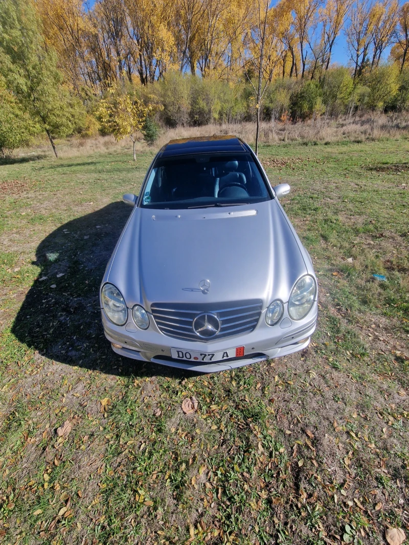 Mercedes-Benz E 320 АМГ ПАКЕТ, снимка 11 - Автомобили и джипове - 52910519