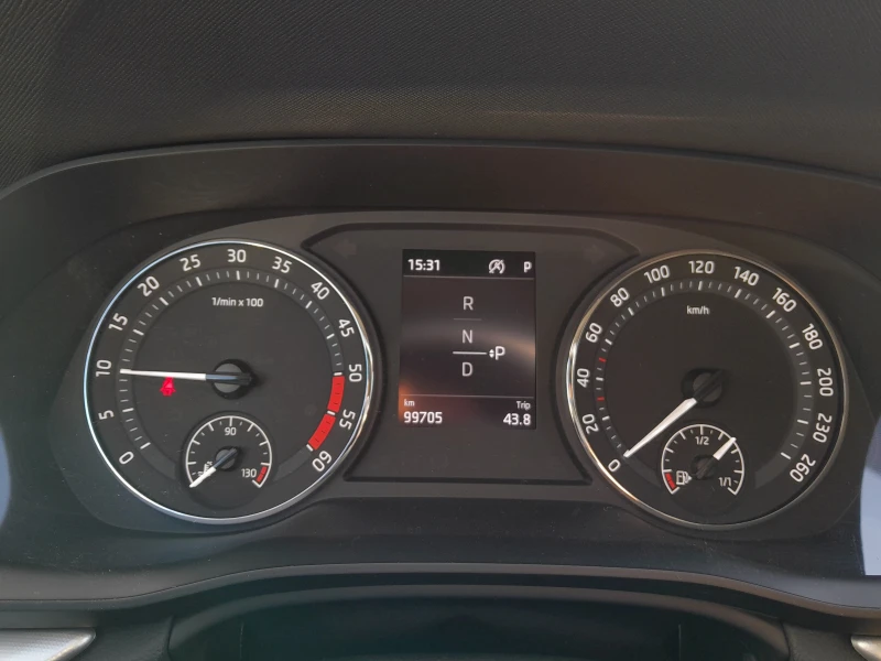 Skoda Octavia 2.0TDI/4х4/7DSG, снимка 12 - Автомобили и джипове - 52738891