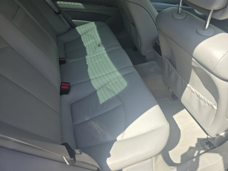 Mercedes-Benz E 320 E320CDI 4matic v6 avantgard , снимка 5 - Автомобили и джипове - 52955687