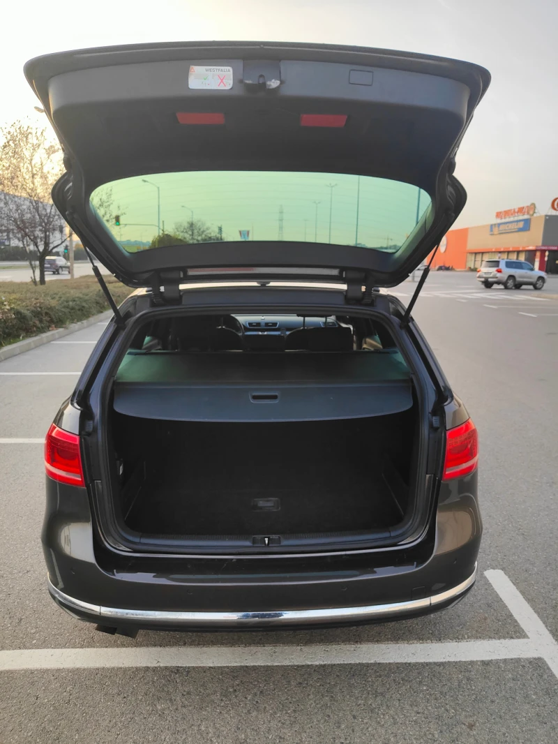 VW Passat 2.0 TDI DSG 140 к.с., снимка 14 - Автомобили и джипове - 53075770
