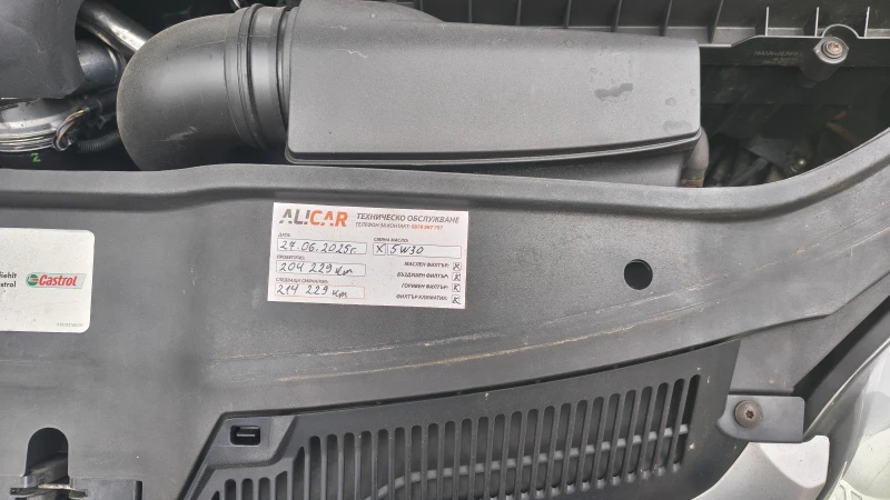 VW Golf, снимка 7 - Автомобили и джипове - 53293789