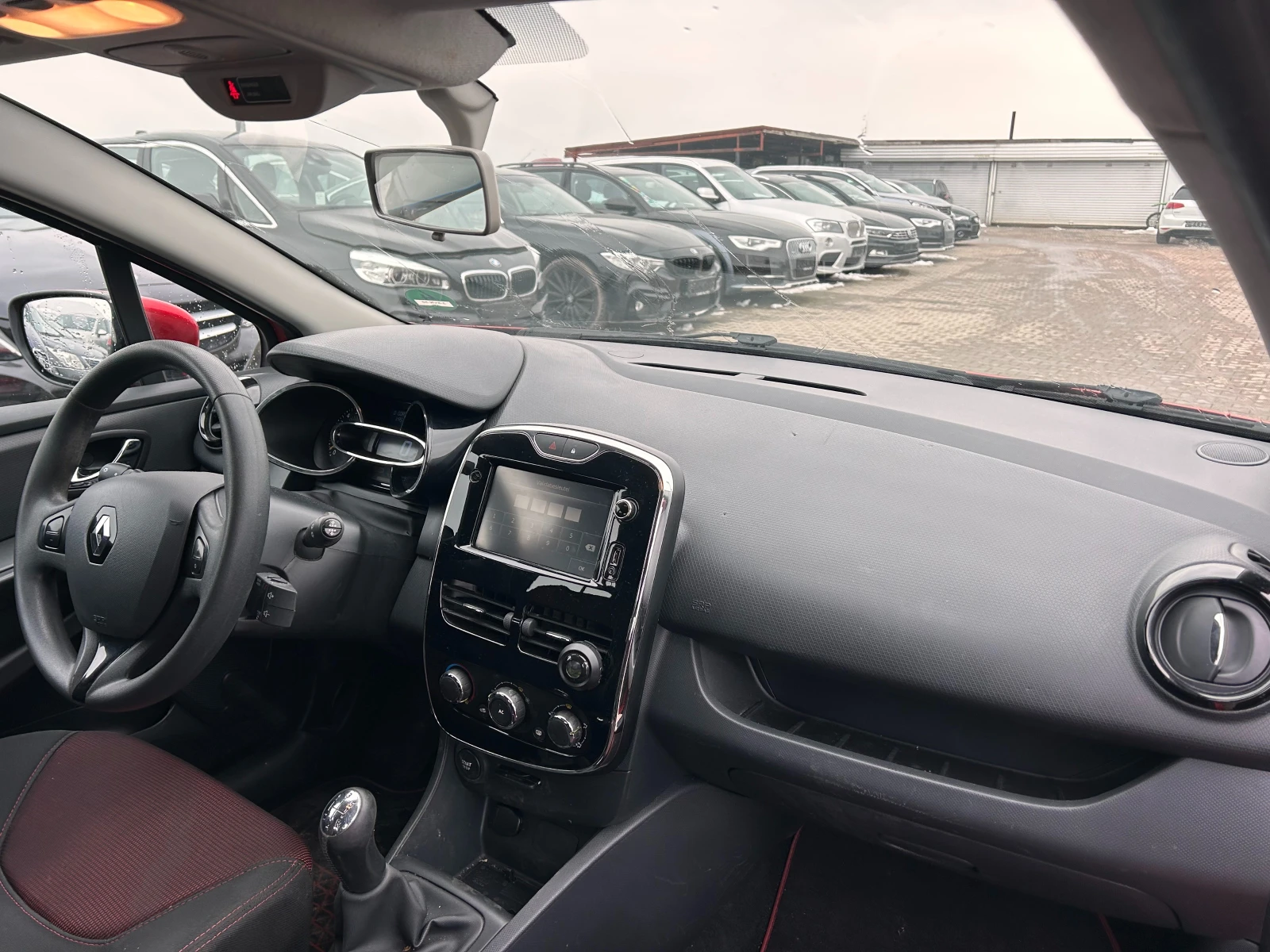 Renault Clio 0.9i NAVI EURO 5 - изображение 10