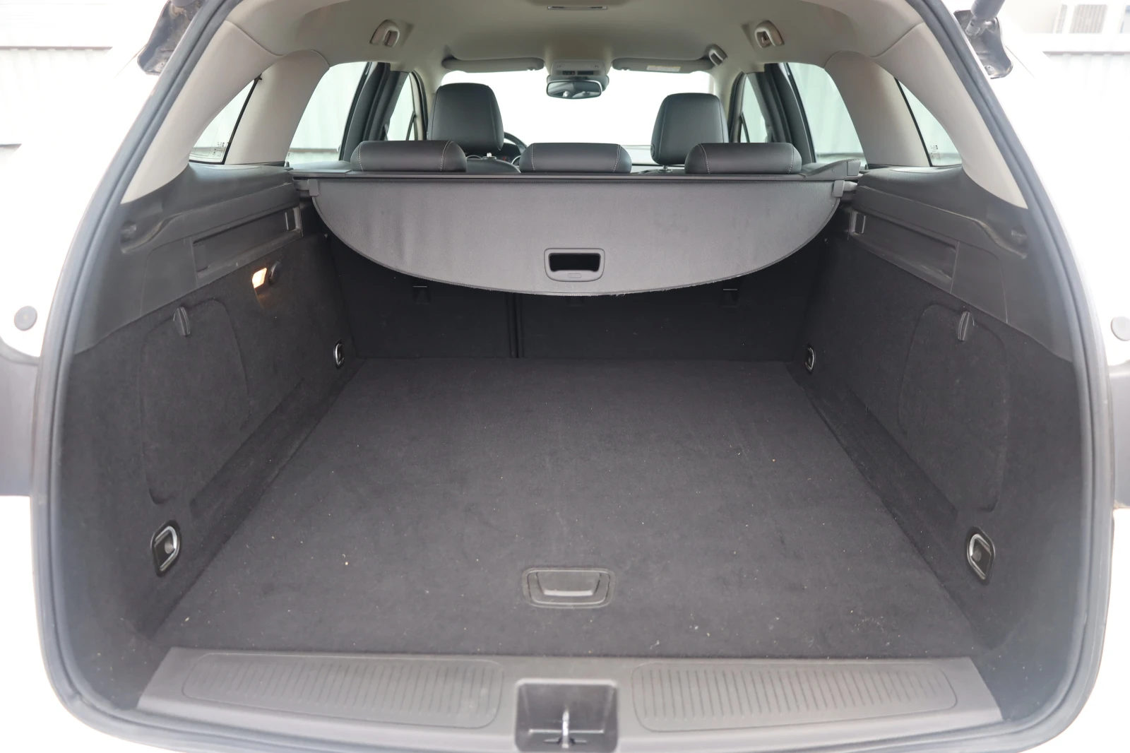 Opel Astra 1.6 CDTI Sports Tourer KeyGo LaneAssist #iCarbg - изображение 10