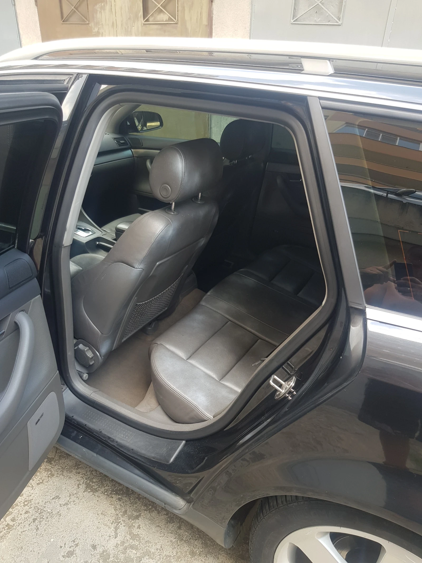Audi A4 B6 3000 куб 220 коня - изображение 9