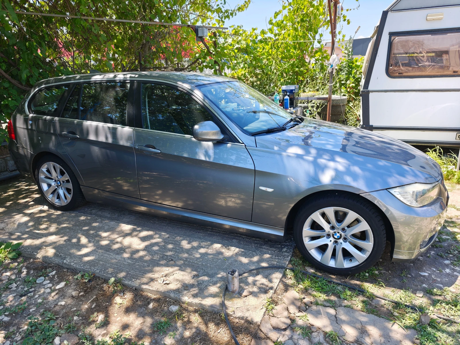 BMW 320 d - изображение 3