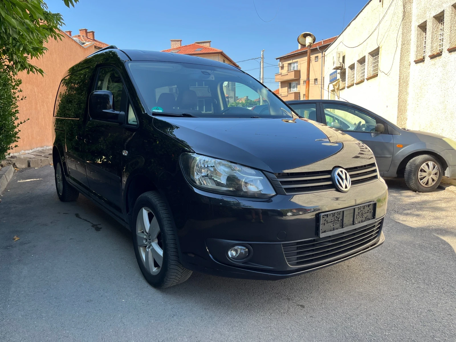 VW Caddy 1.6 bifuel Maxi LPG 7 места - изображение 2