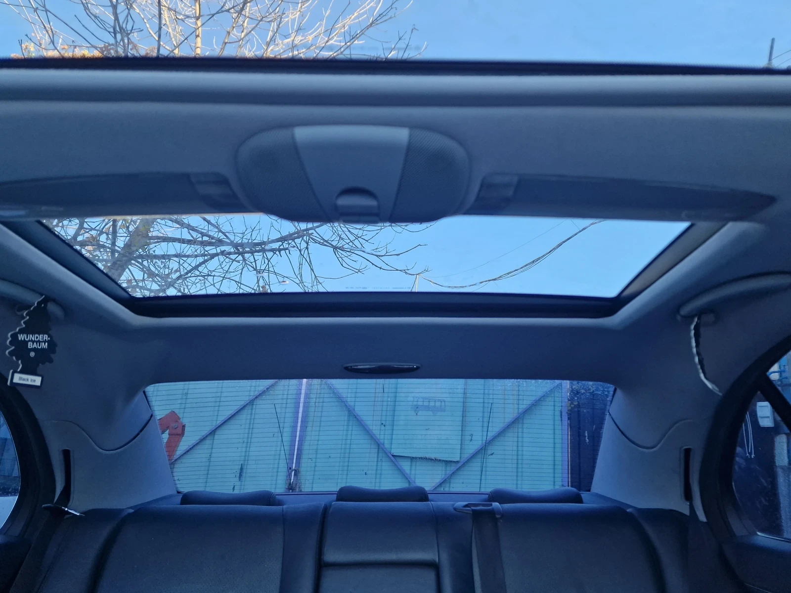 Mercedes-Benz E 320 АМГ ПАКЕТ - изображение 6