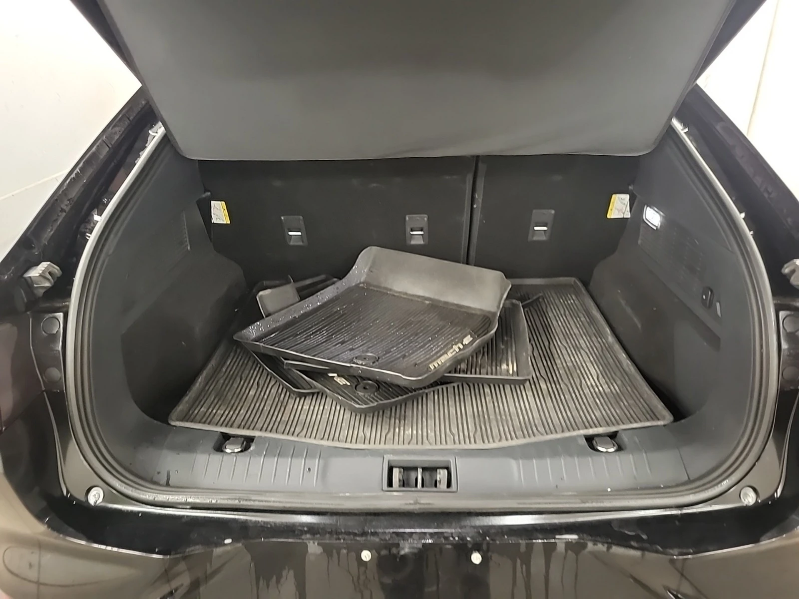 Ford Mustang Mach-E PREMIUM * * CARFAX * *   * *  | Mobile.bg   12