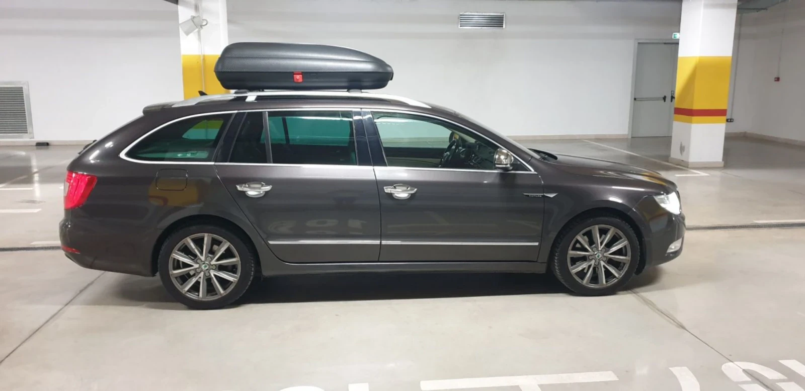 Skoda Superb 2.0 TDI ELEGANCE DSG 170 PS - изображение 3