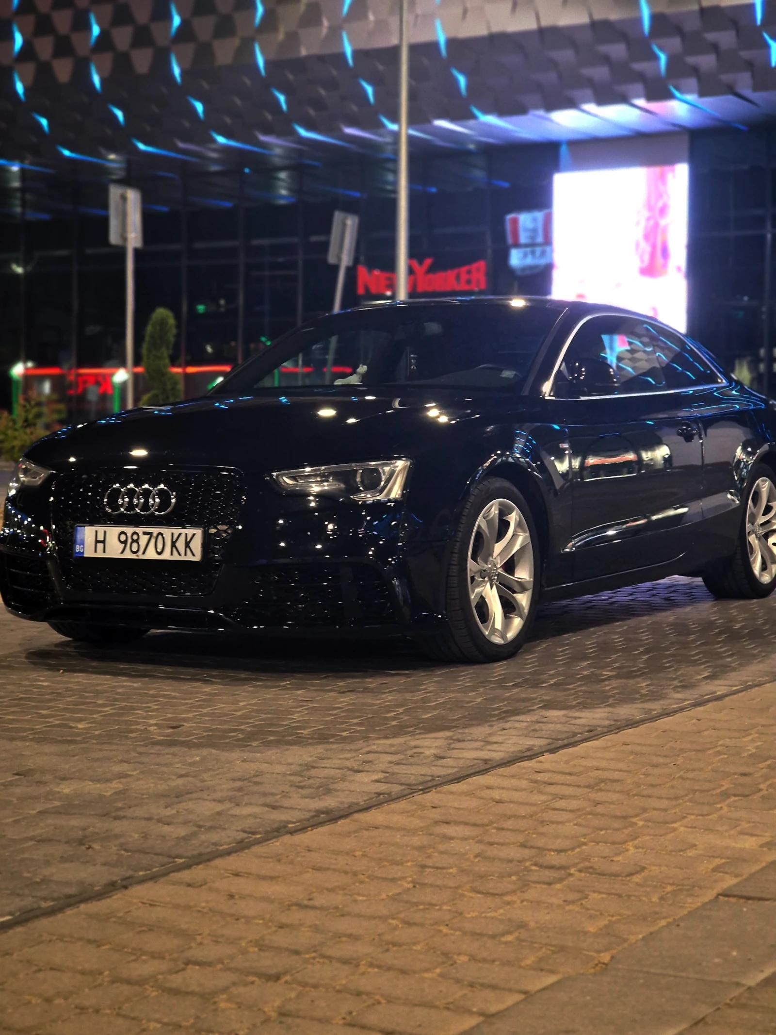 Audi A5 3.0D, снимка 2 - Автомобили и джипове - 53894523