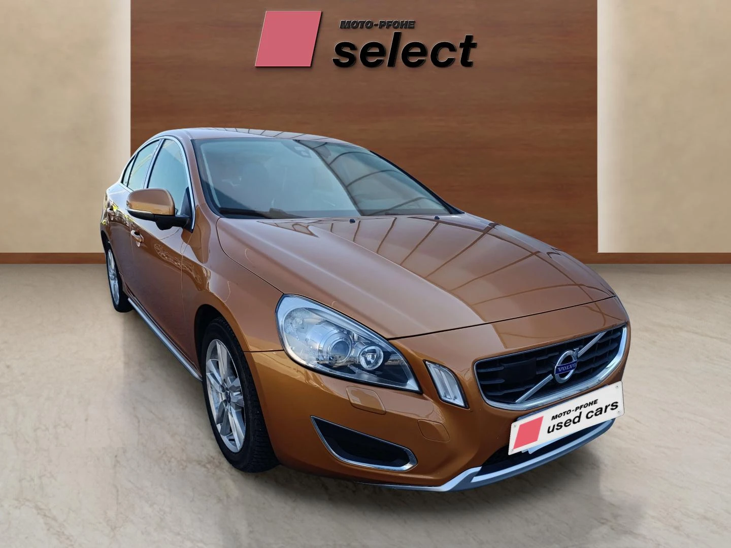 Volvo S60 2, 4, снимка 3 - Автомобили и джипове - 53892917