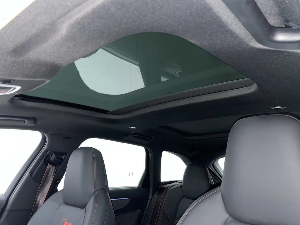 Audi Rs6 4.0Т* Performance* AвтоКредит * (ЦЕНА ДО БГ), снимка 17 - Автомобили и джипове - 54002848