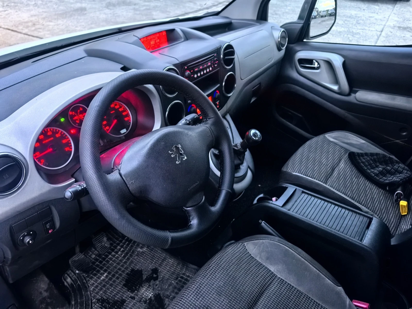 Peugeot Partner Tape | Mobile.bg � ����������� 9