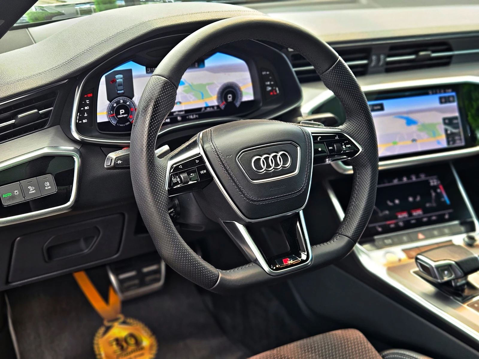 Audi A7 S-LINE/50TDI/BANG/DISTR/CAMERA/ПОДГРЕВ/CAR PLAY/LI, снимка 10 - Автомобили и джипове - 54626783