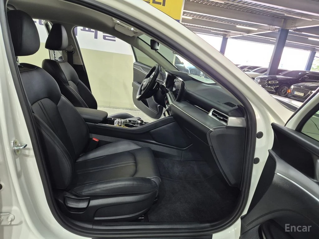 Kia K5 2.0* TRENDY* ПОДГРЕВ* КАМЕРА* КЕЙЛЕС* , снимка 16 - Автомобили и джипове - 54807526