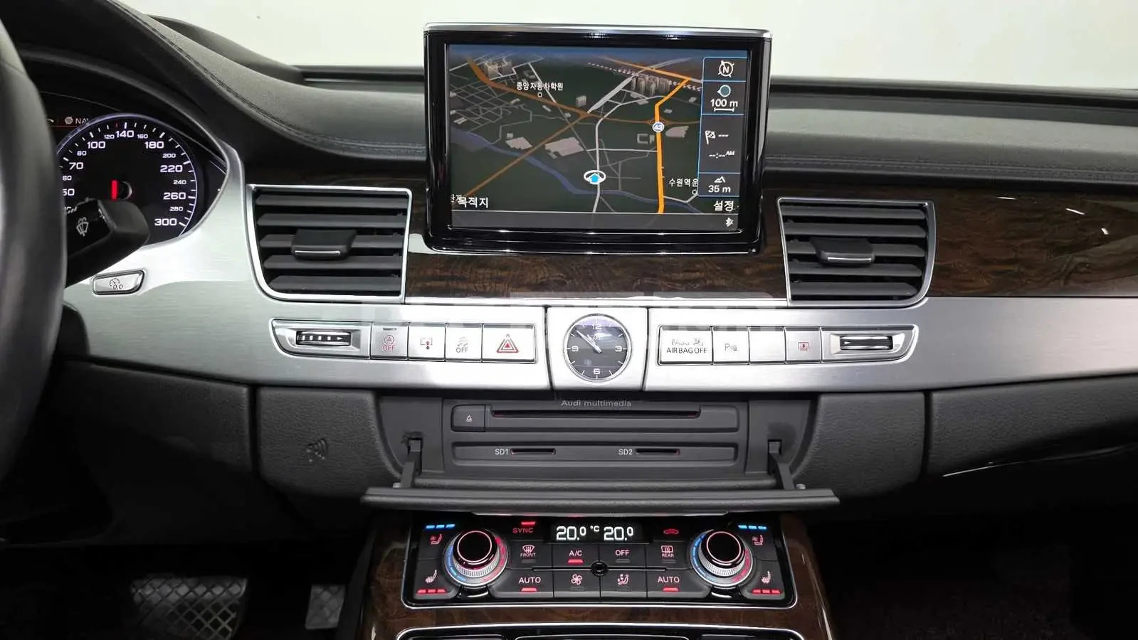 Audi A8 4.2TDI 360CAM/PANO/PRESTIGE LUXURY SPECIAL, снимка 11 - Автомобили и джипове - 54969818