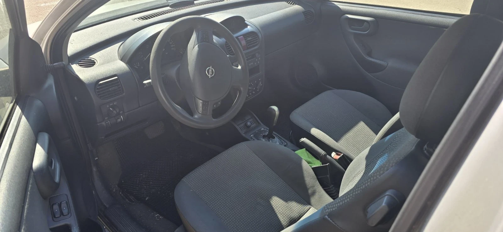 Opel Corsa, снимка 6 - Автомобили и джипове - 54999188
