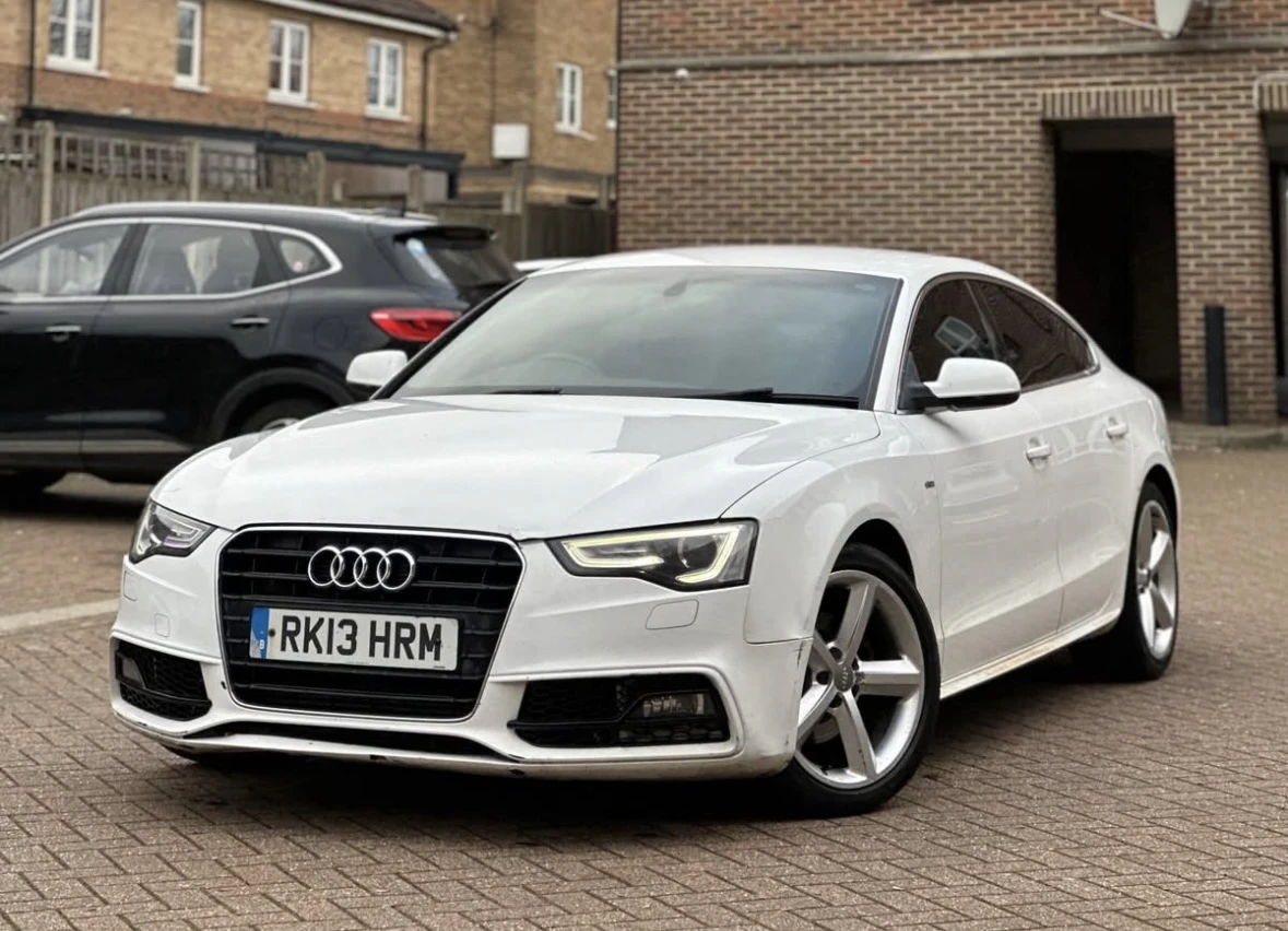 Audi A5 2.0 TFSI, снимка 10 - Автомобили и джипове - 55349017