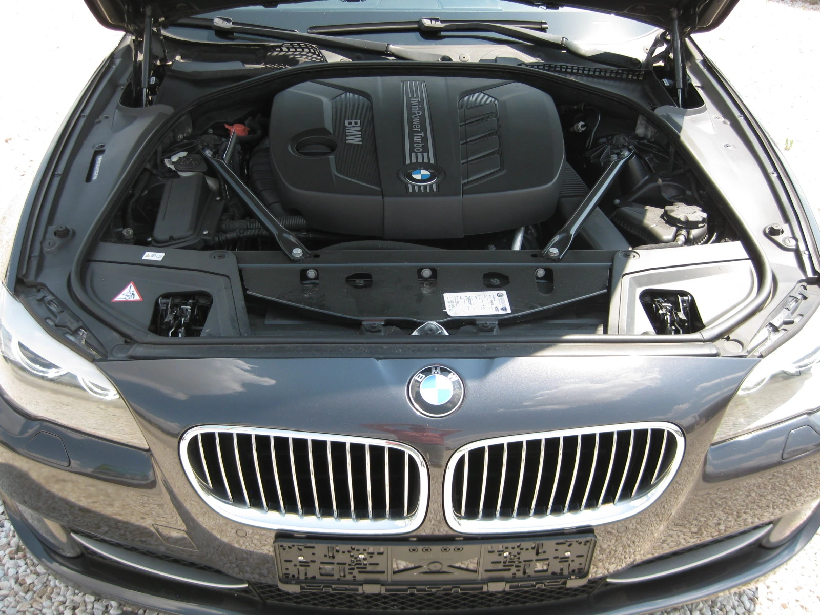 BMW 525 xd, снимка 16 - Автомобили и джипове - 55334343