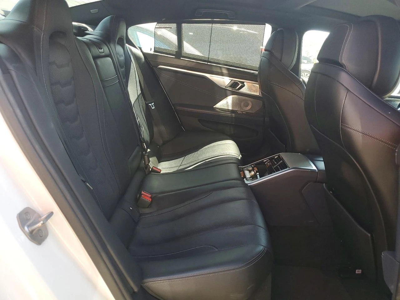 BMW 850 * M850* X-DRIVE* KРАЙНА* ЦЕНА* , снимка 11 - Автомобили и джипове - 55443556