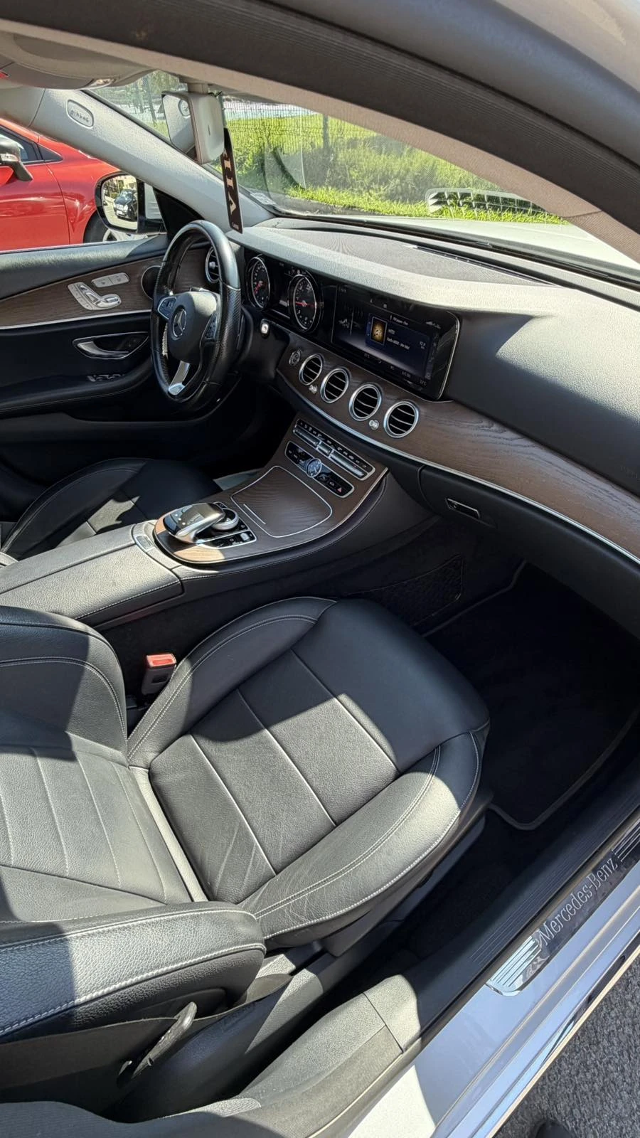 Mercedes-Benz E 220 W213-194 к.с.-9G-Tronic, снимка 13 - Автомобили и джипове - 55513487
