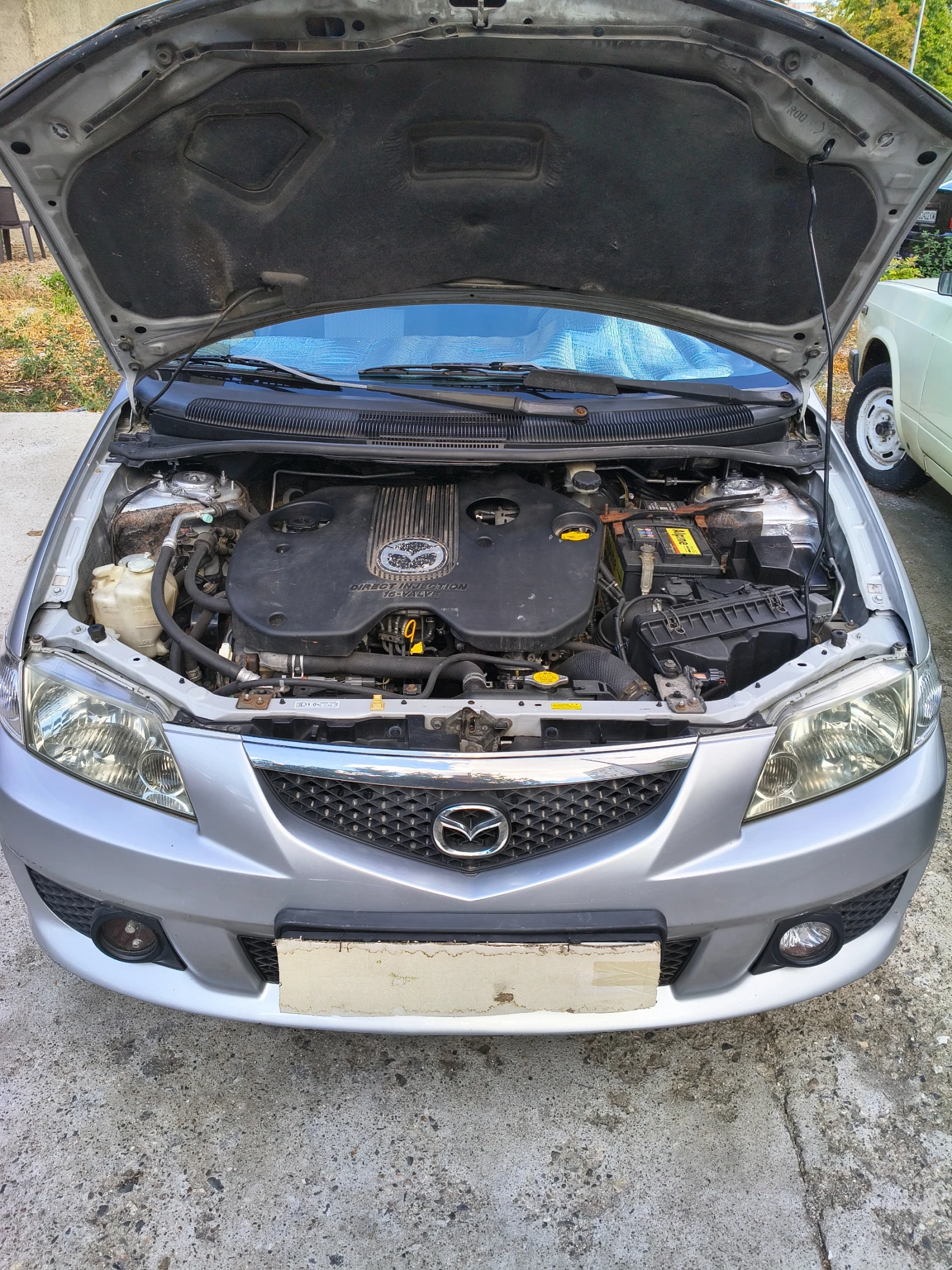 Mazda Premacy Дизел 2000куб 101к.с., снимка 2 - Автомобили и джипове - 56246284