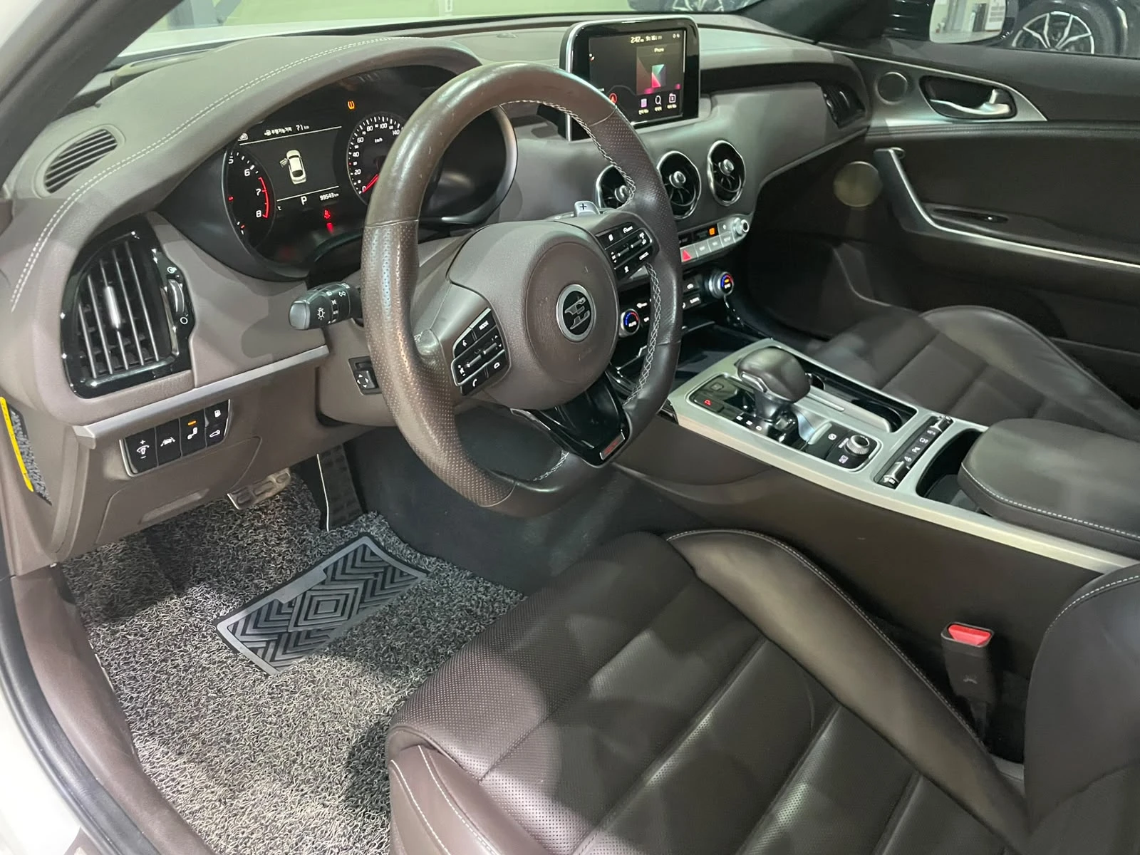Kia Stinger 3.3 Turbo AWD ! GT ! | Mobile.bg � ����������� 8