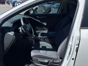 Kia Niro Premium/CARFAX/ДИСТРОНИК/ПОДГРЕВ//ФИНАНСИРАНЕ, снимка 9