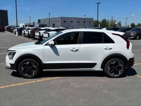 Kia Niro Premium/CARFAX/ДИСТРОНИК/ПОДГРЕВ//ФИНАНСИРАНЕ, снимка 2