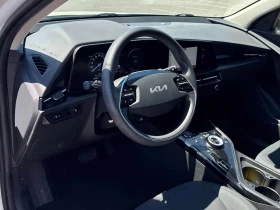 Kia Niro Premium/CARFAX/ДИСТРОНИК/ПОДГРЕВ//ФИНАНСИРАНЕ, снимка 5