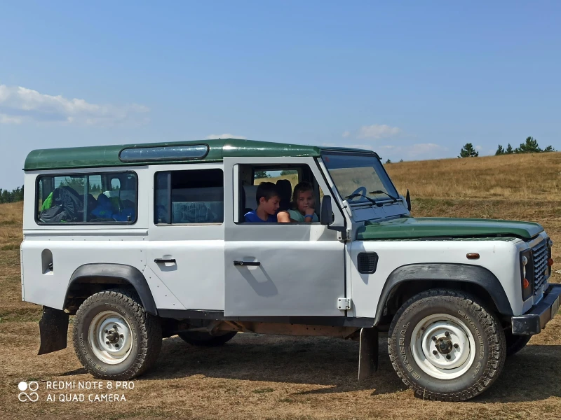 Land Rover Defender 9местен, снимка 4 - Автомобили и джипове - 48668886