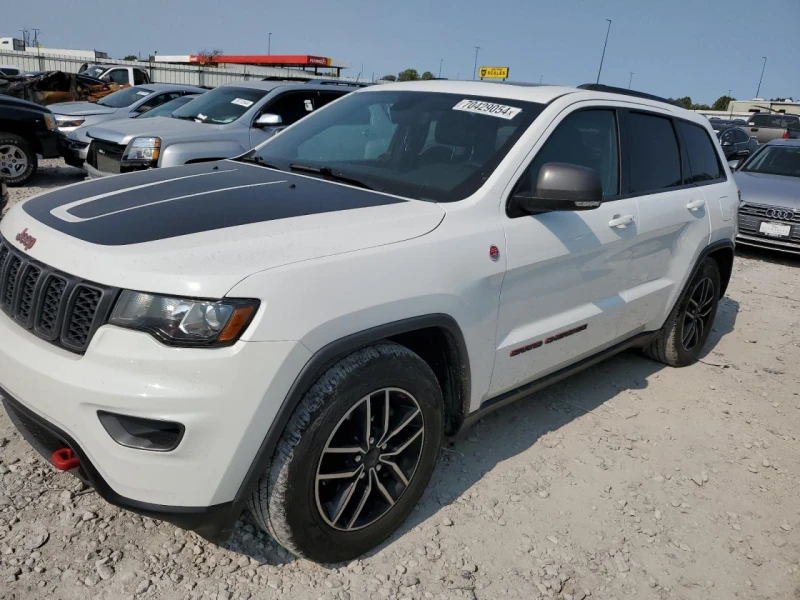 Jeep Grand cherokee TRAILHAWK* Keyless* Обдух* Шибидах* 4x4* , снимка 1 - Автомобили и джипове - 48380949