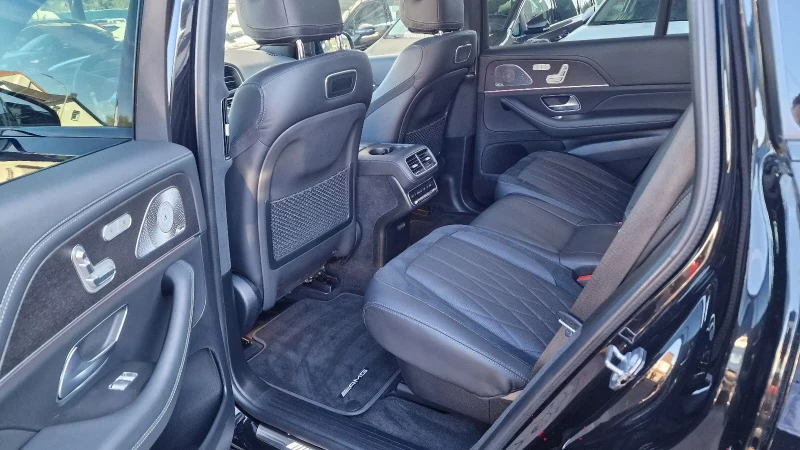 Mercedes-Benz GLS 63 AMG 4MATIC+ /603HP/PANO/MASSAGE/HUD/M-BEAM/ACC/788f, снимка 12 - Автомобили и джипове - 51810907