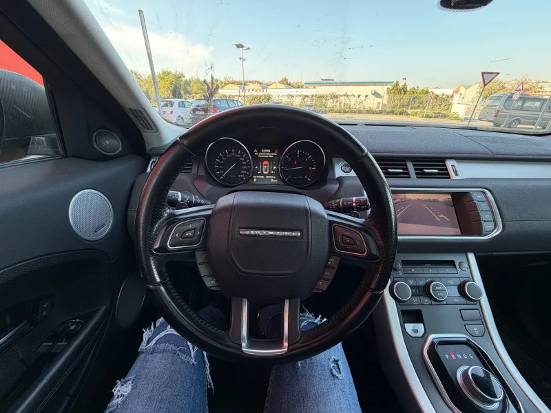Land Rover Range Rover Evoque 2.2D* Панорама* Автоматик, снимка 14 - Автомобили и джипове - 52136693