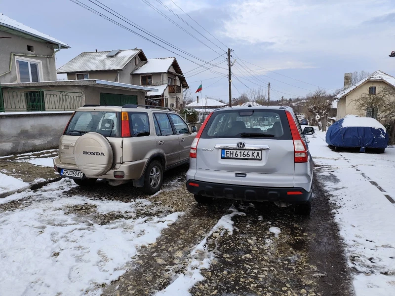 Honda Cr-v, снимка 16 - Автомобили и джипове - 52849988