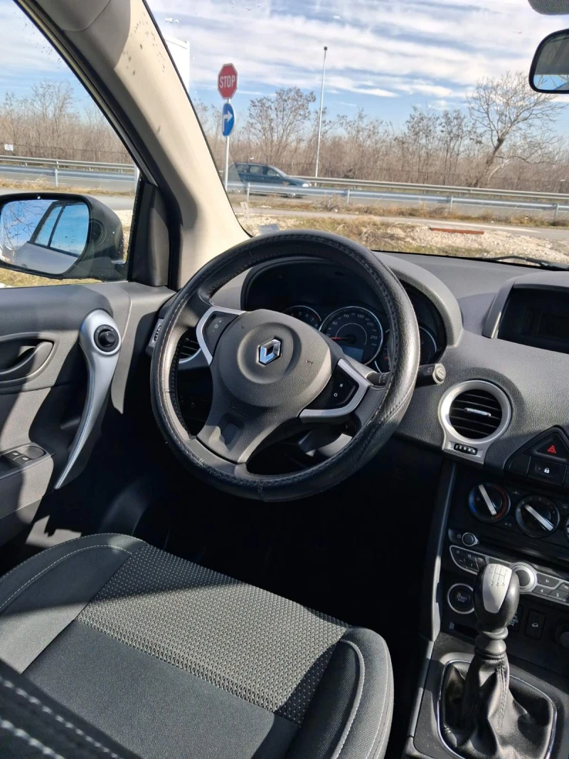Renault Koleos, снимка 11 - Автомобили и джипове - 53394231
