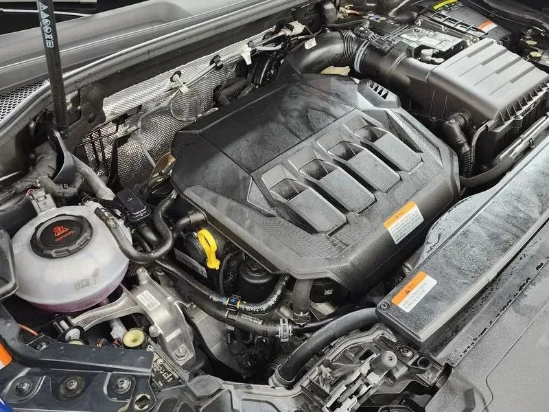 Audi Q3, снимка 6 - Автомобили и джипове - 56706943