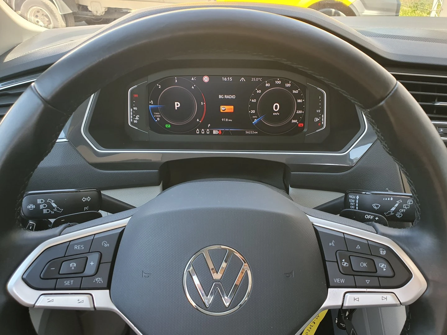 VW Tiguan Elegance 2.0 TDI SCR 4MOTION DSG - изображение 7