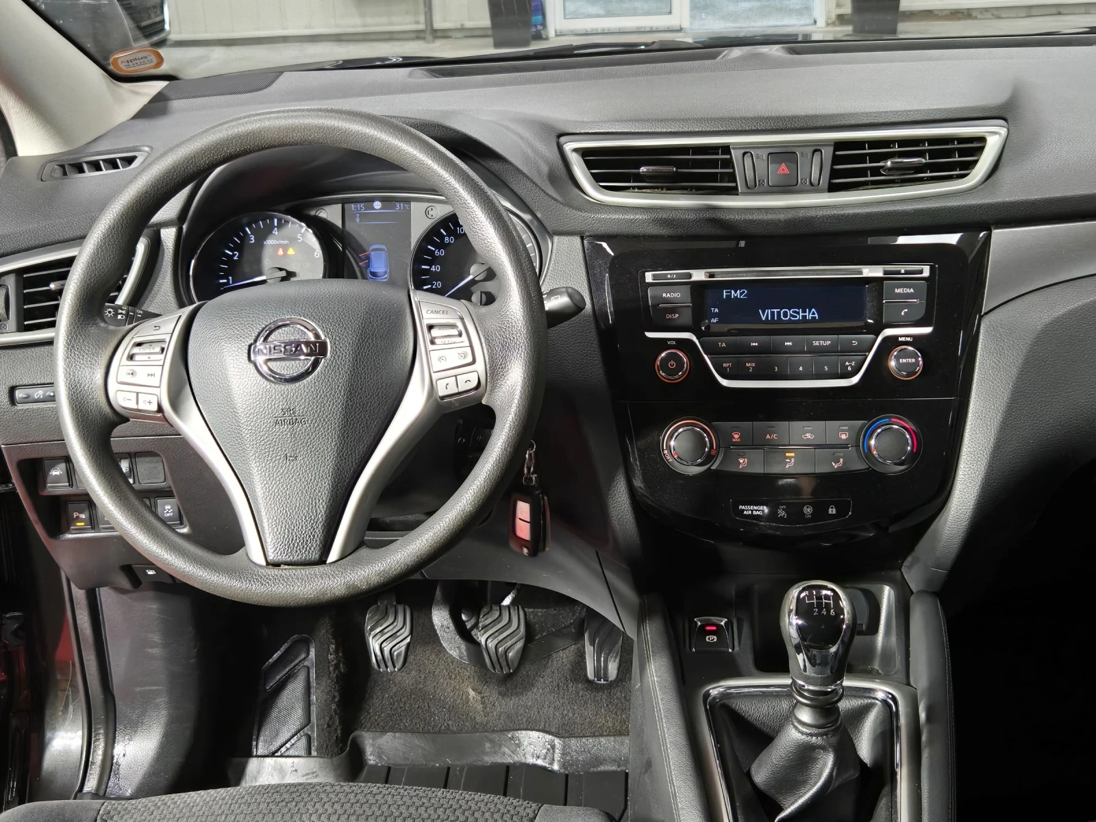 Nissan Qashqai 1.2 DIG-T / EU6 / Топ състояние / Подаръци - изображение 7