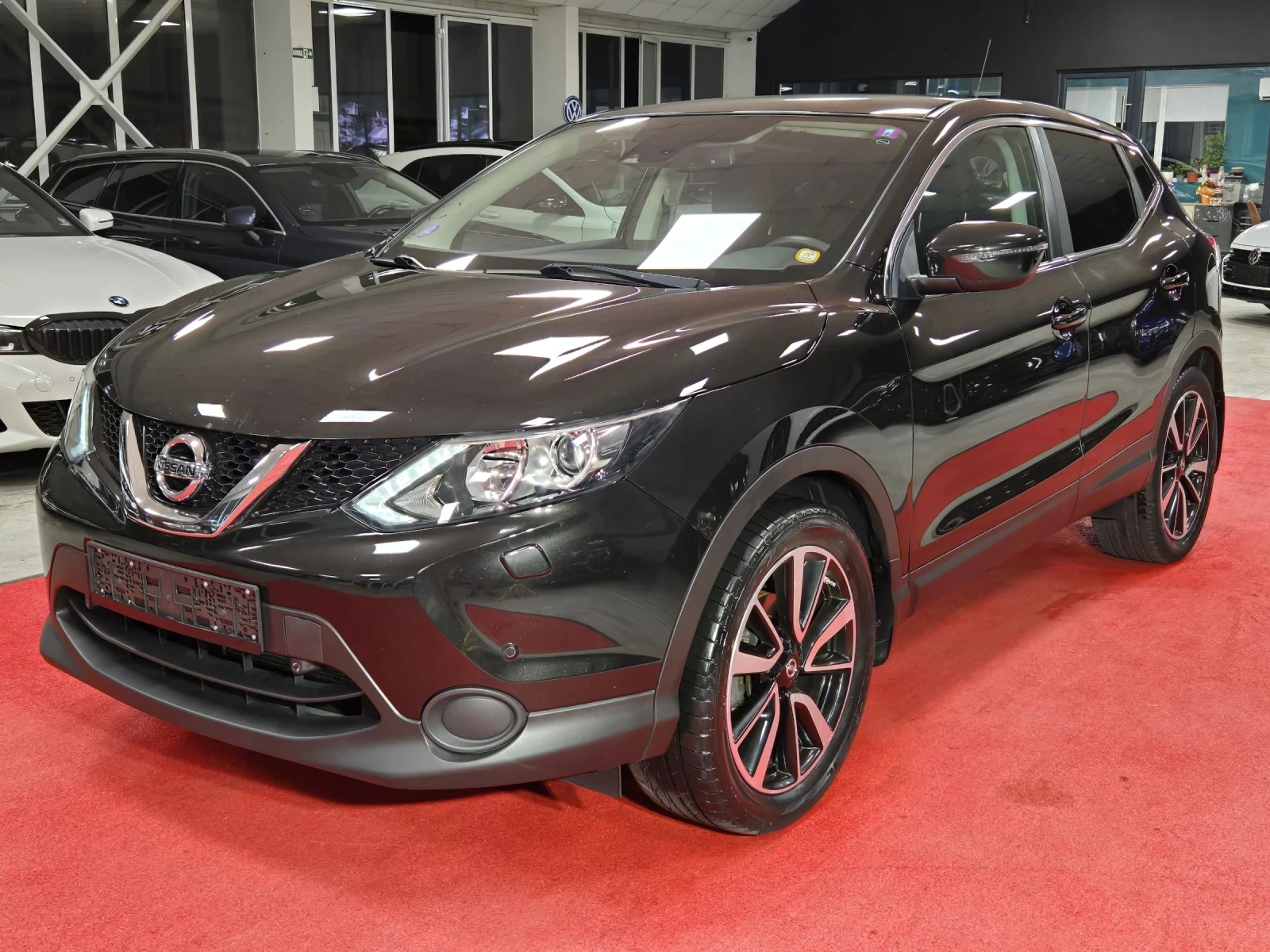 Nissan Qashqai 1.2 DIG-T / EU6 / Топ състояние / Подаръци - изображение 3