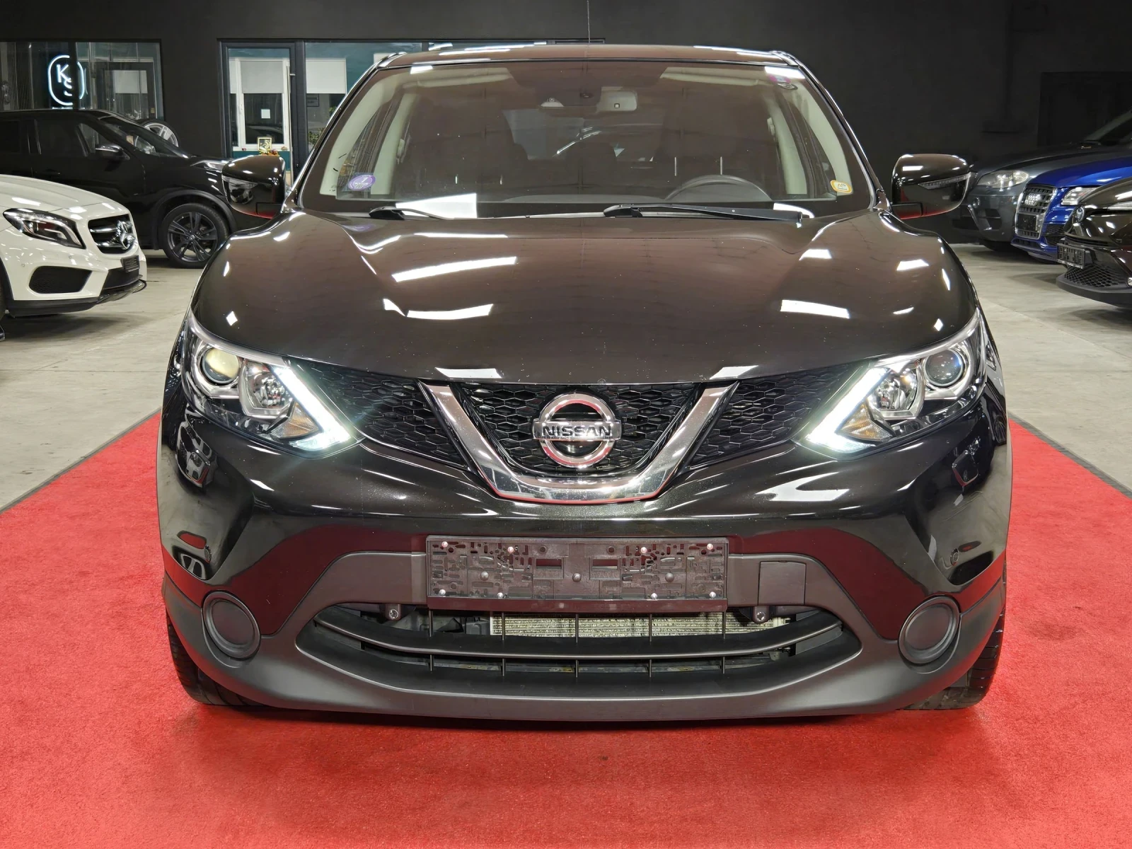 Nissan Qashqai 1.2 DIG-T / EU6 / Топ състояние / Подаръци - изображение 2