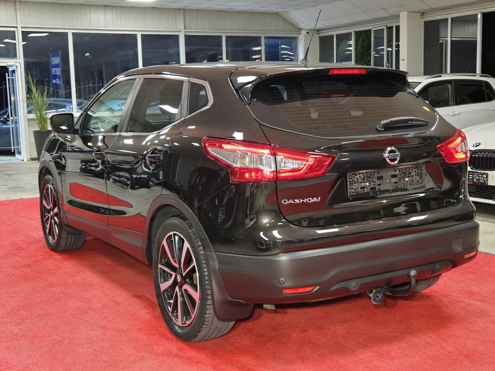 Nissan Qashqai 1.2 DIG-T / EU6 / Топ състояние / Подаръци - изображение 4